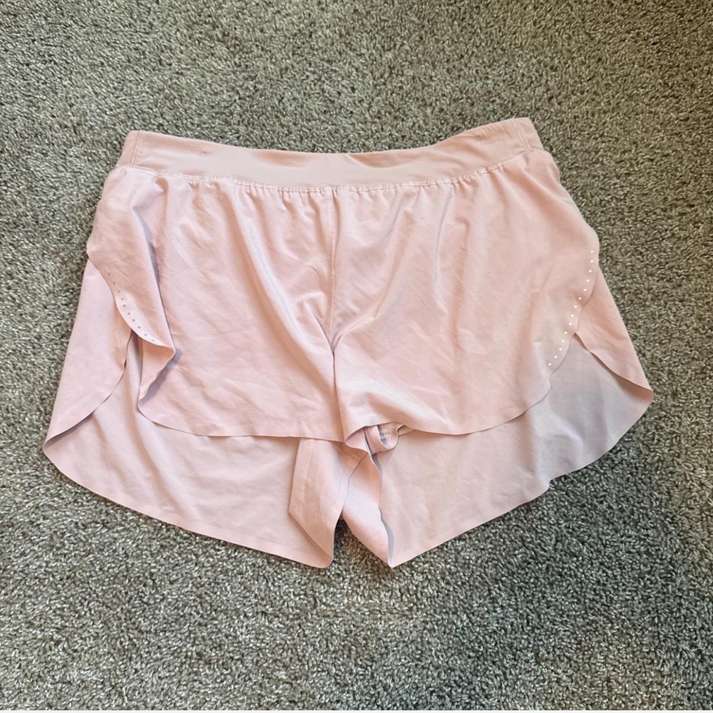 Lululemon Fast Free Reflective HR Classic Short 3" - Strawberry Milkshake